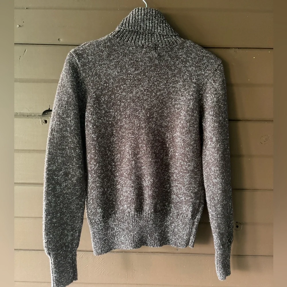 ROOTS Marled Turtleneck Sweater
Size: L/G - Picture 8 of 8